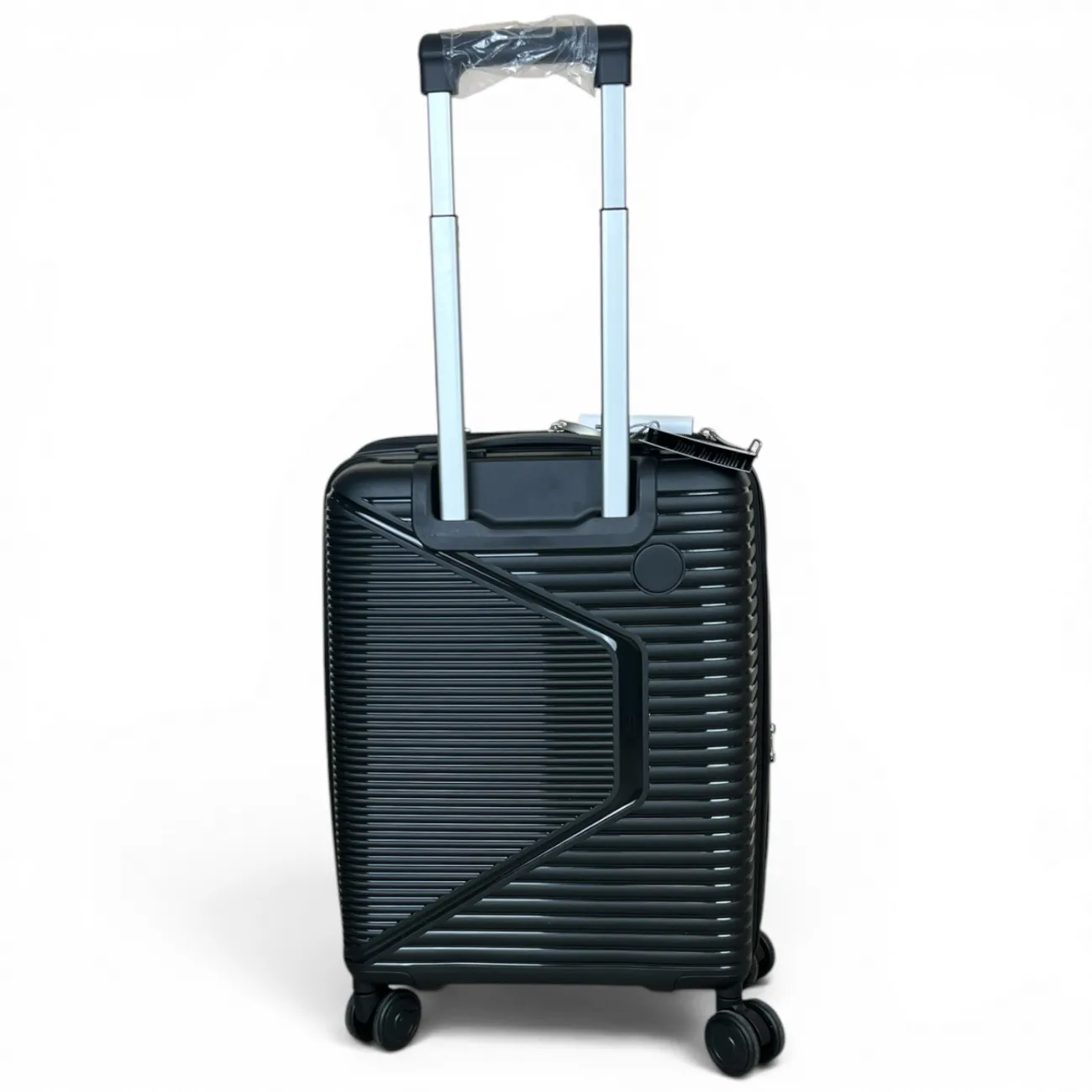 Чемодан полипропилен  MYBAG PP819 черный S (ручная кладь) купить с доставкой