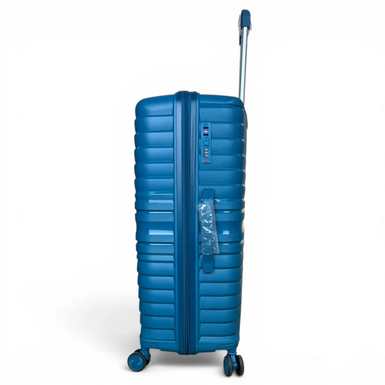 Чемодан  полипропилен MYBAG PP823 лазурный S (ручная кладь) купить с доставкой